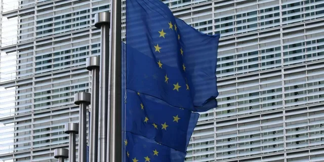 EURUSD Pertahankan Kenaikannya Di Atas Level Psikologis 1,0600